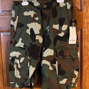 New Goodfellow&Co Mens Camo Cargo Shorts 28 NWT